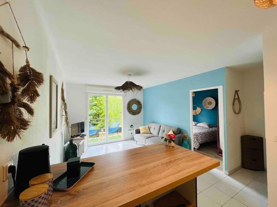 Appartement Cosy, Calme, Lumineux, Balcon, Parking Sarlat-la-Canéda Buitenkant foto