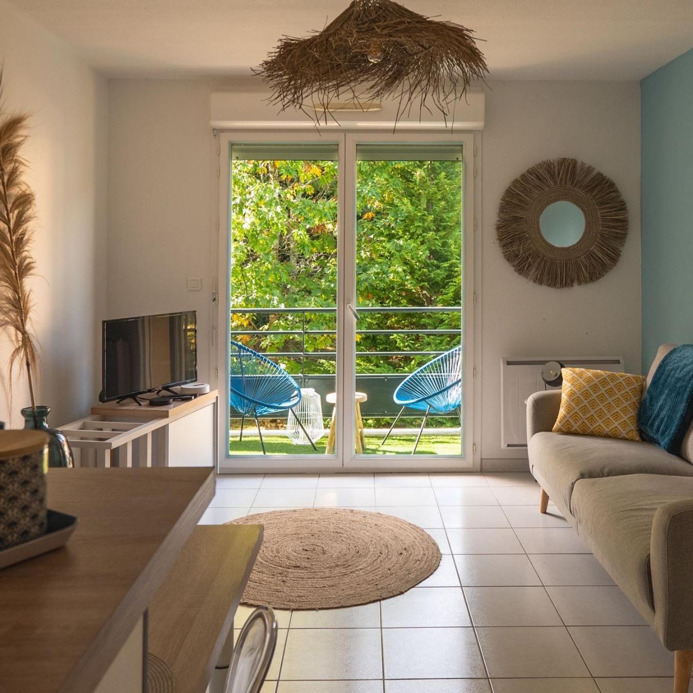 Appartement Cosy, Calme, Lumineux, Balcon, Parking Sarlat-la-Canéda Buitenkant foto